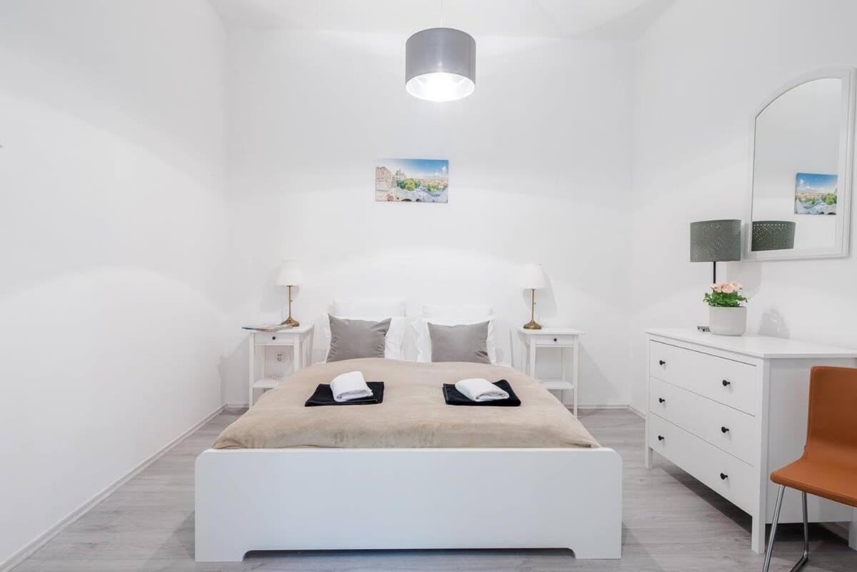 Central Brand New And Modern Apartment Budapest Eksteriør bilde