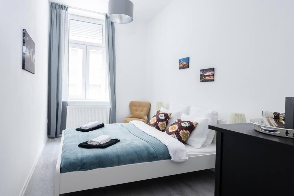 Central Brand New And Modern Apartment Budapest Eksteriør bilde