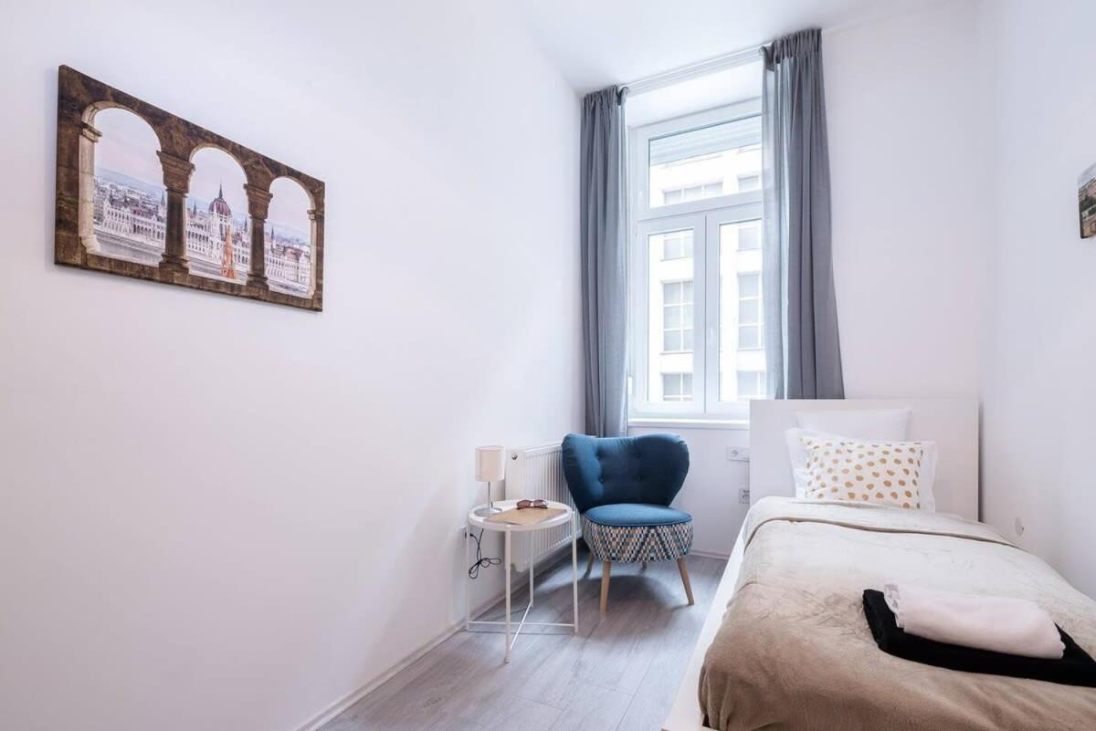 Central Brand New And Modern Apartment Budapest Eksteriør bilde